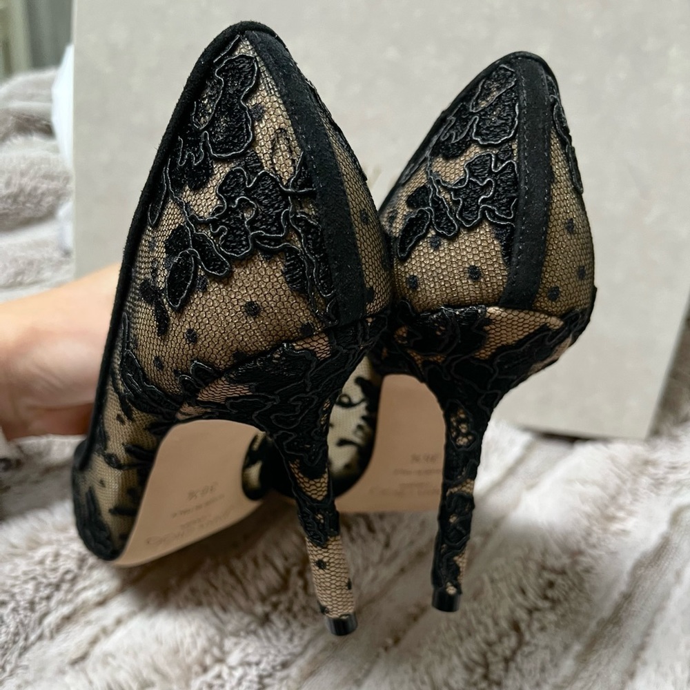 *NIB❗️Jimmy Choo Black Floral Love Lace Pumps - Picture 9 of 11